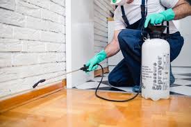 Best Commercial Pest Control  in Eaton Estates, OH